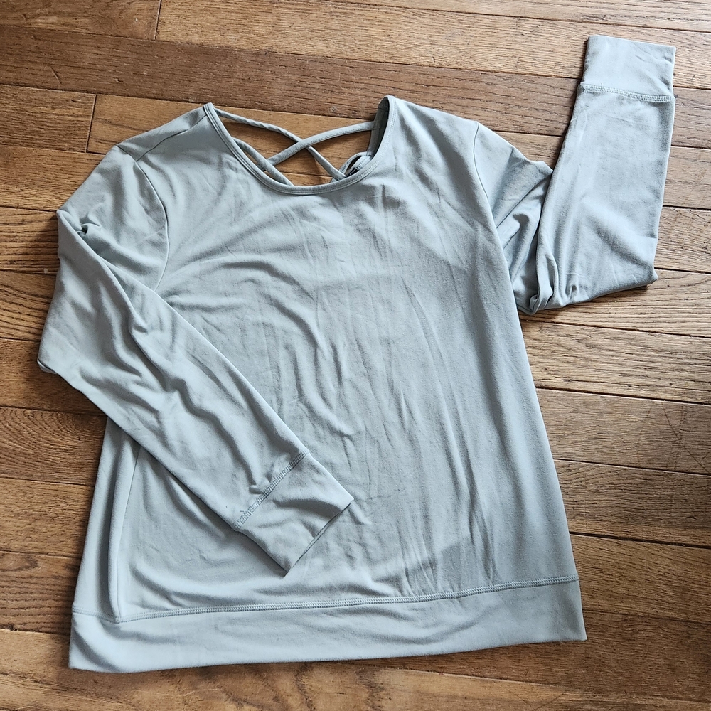 Crane Women’s XL Sage Cross back Athleisure Athletic Long Sleeve Top